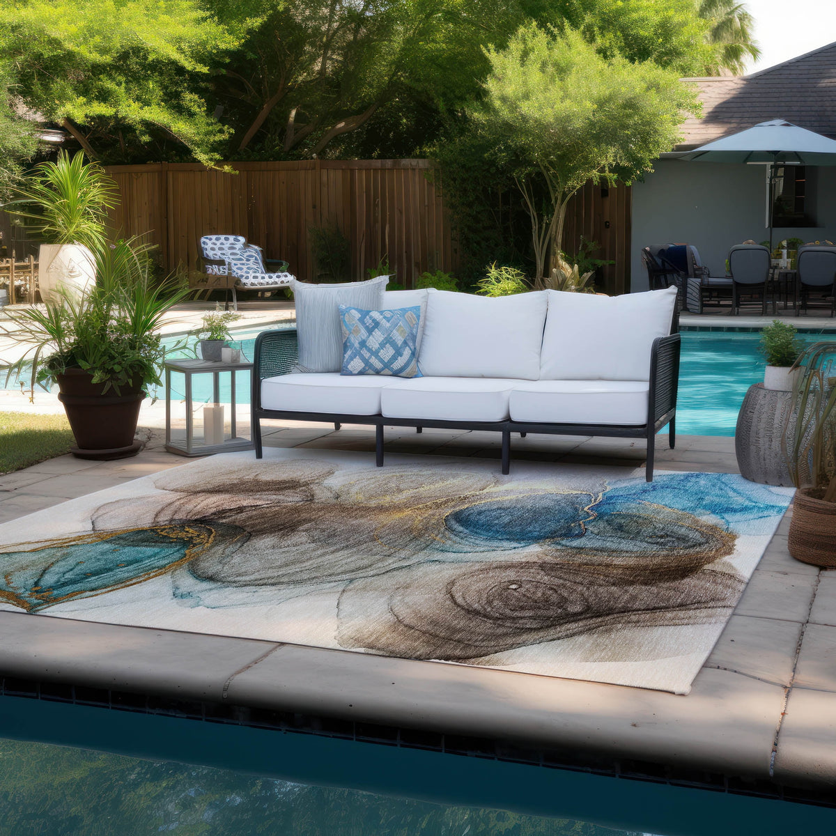 Beige 9' x 12' Indoor Outdoor Area Rug N351484