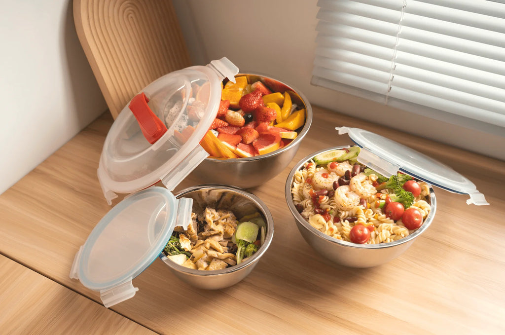 3-Piece Stainless Steel Mixing Bowl Set with Lids D12763