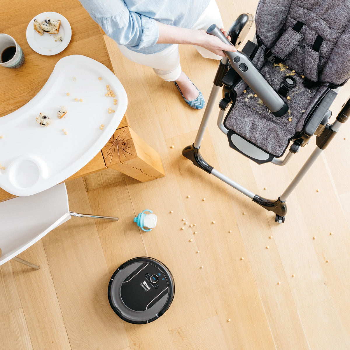 Robot Vacuum Cleaning System with Detachable Hand Vacuum H6963