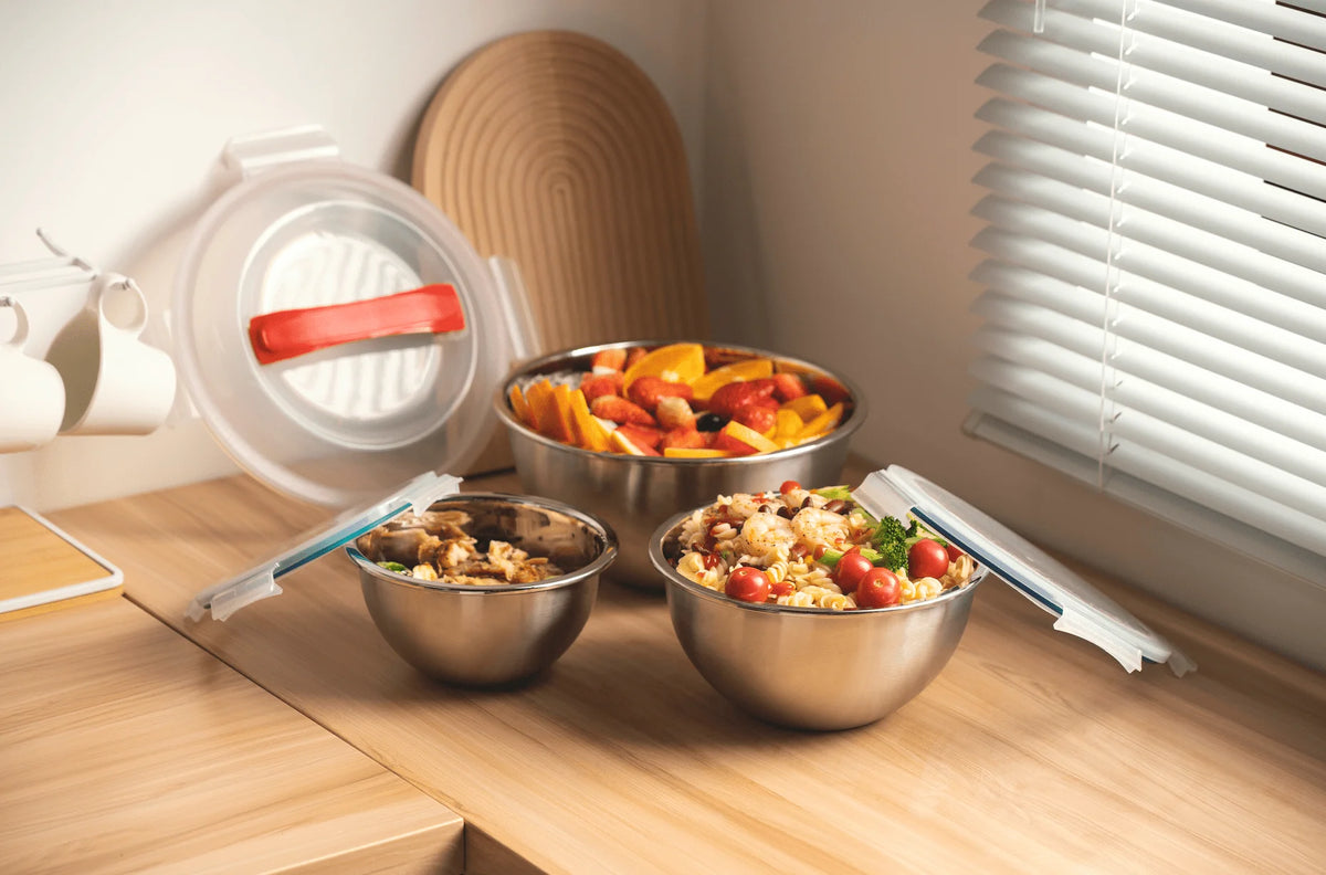3-Piece Stainless Steel Mixing Bowl Set with Lids D12763