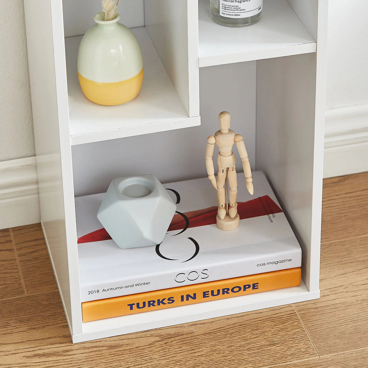 White 2-Tier Wood Bookcase Set of 2 G710014