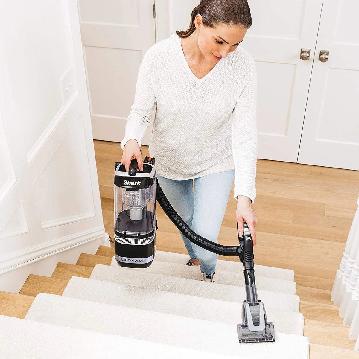 Upright Vacuum H3053