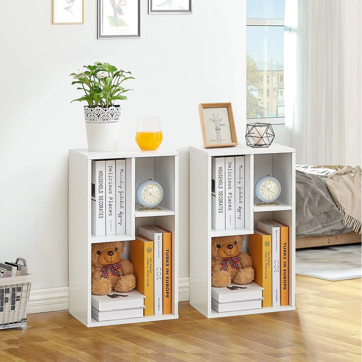 White 2-Tier Wood Bookcase Set of 2 G710014