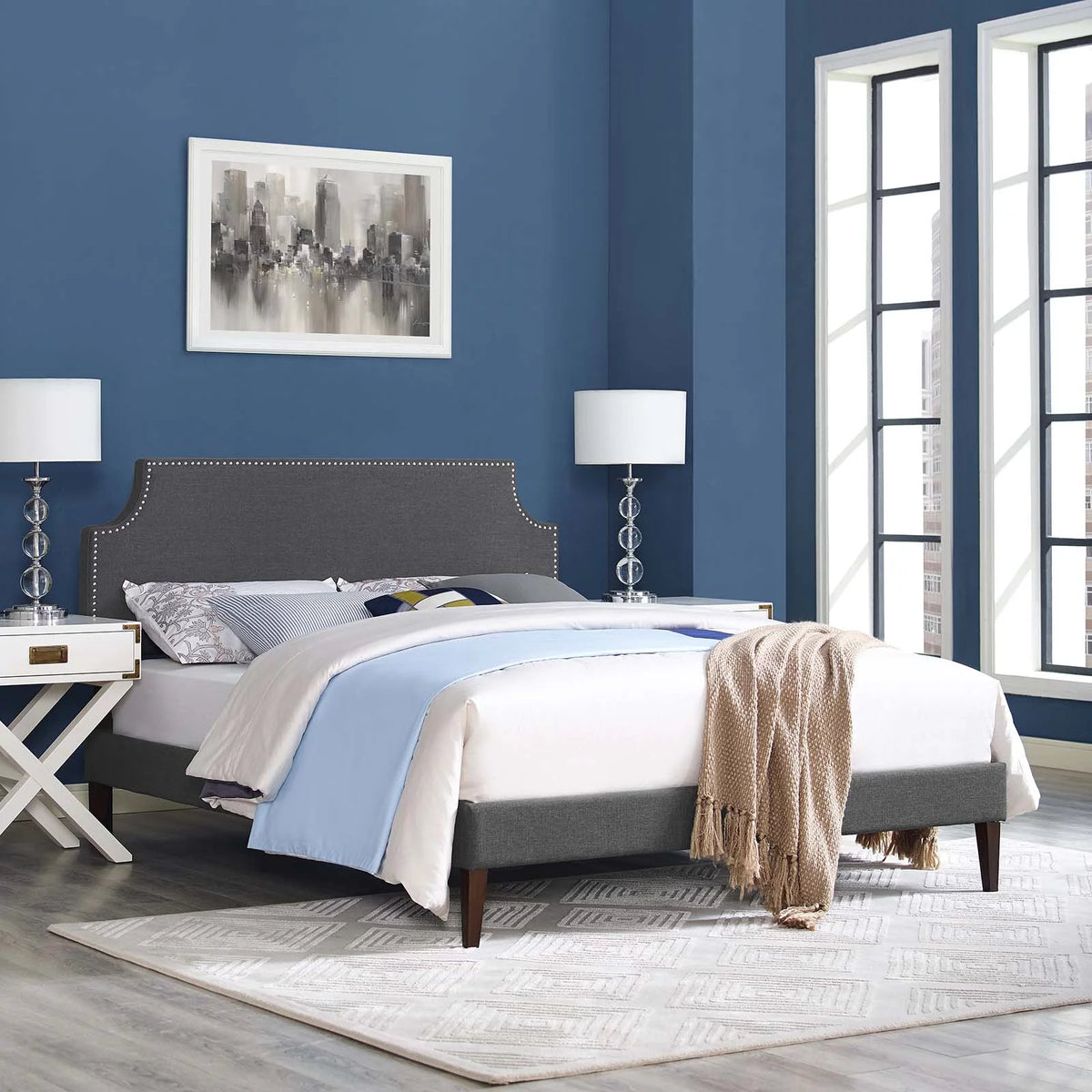 Full Fabric Platform Bed with Tapered Legs in Gray Q1472