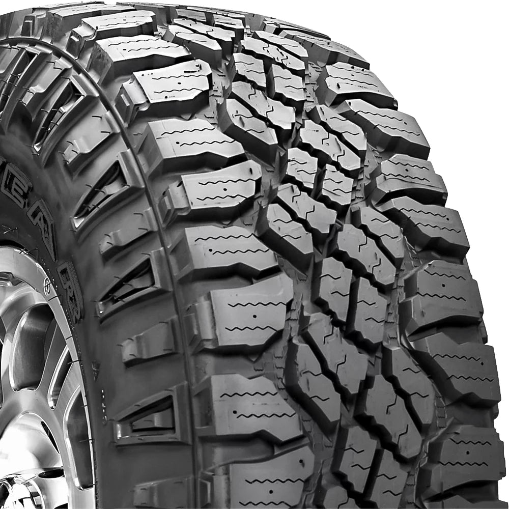 265/70R17 121 Q Tire K7886