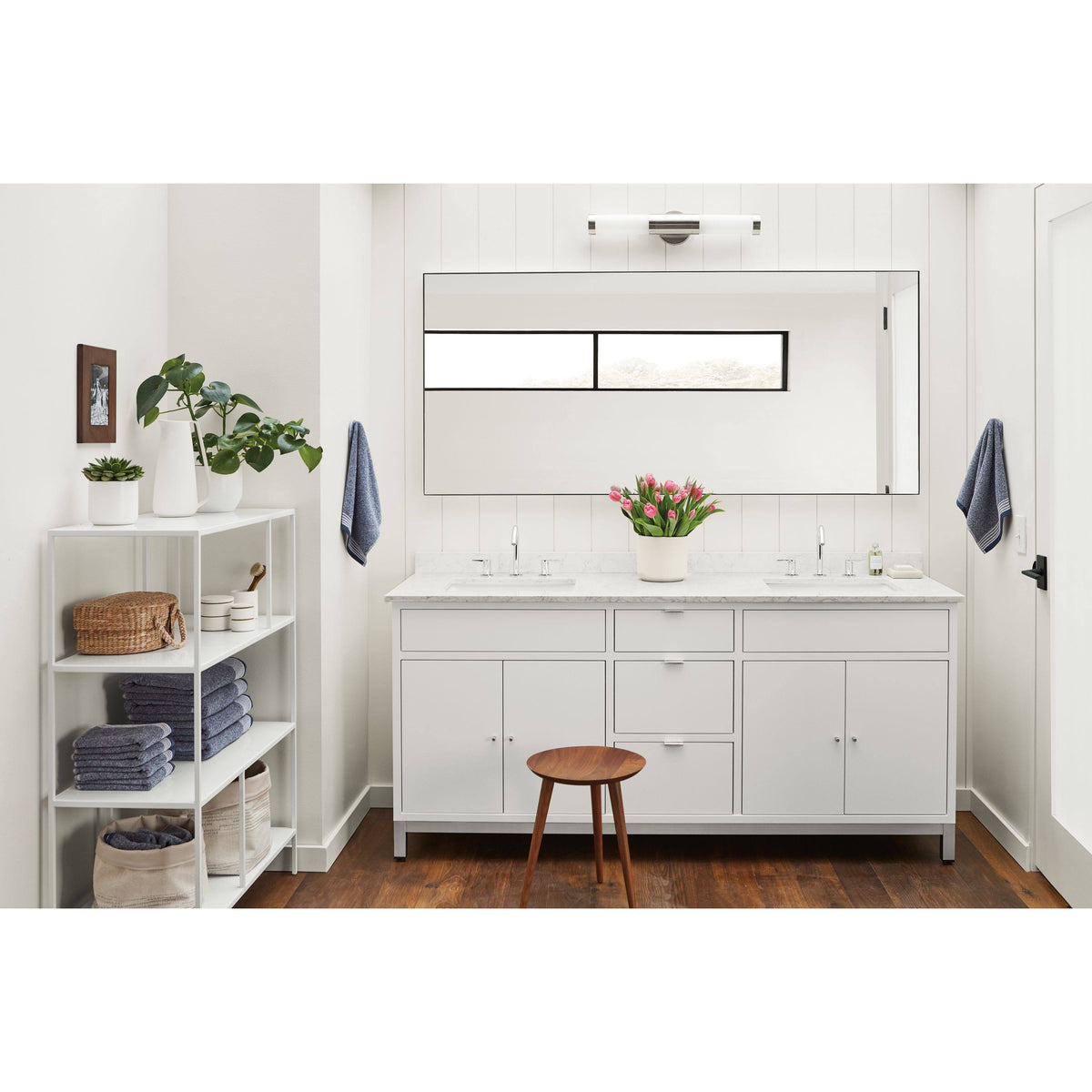 Modern Bookcase U206