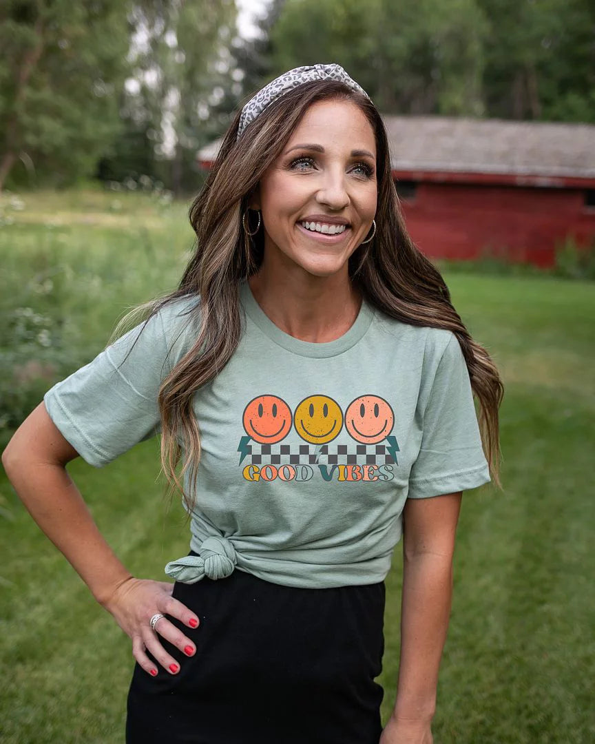 Checkered Smiley Face Short Sleeve Graphic Tee M867789