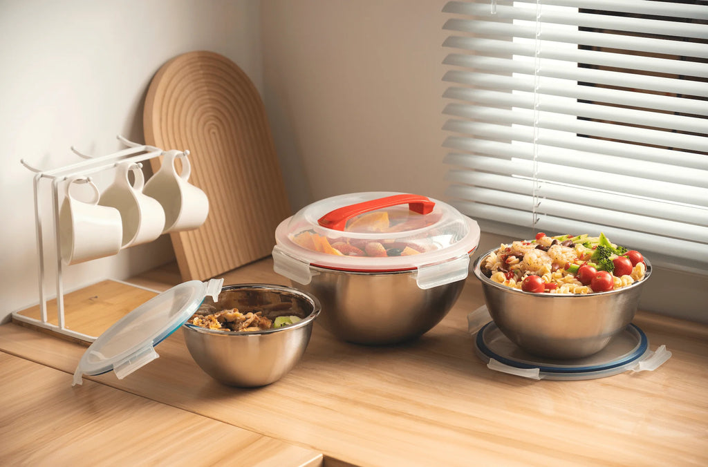 3-Piece Stainless Steel Mixing Bowl Set with Lids D12763