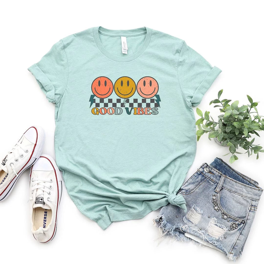 Checkered Smiley Face Short Sleeve Graphic Tee M867789