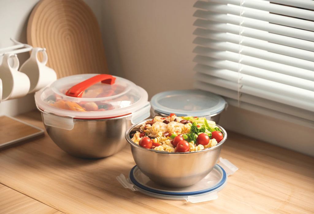 3-Piece Stainless Steel Mixing Bowl Set with Lids D12763