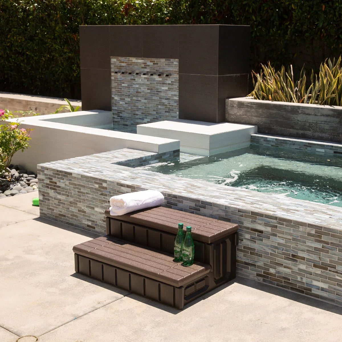 36 Spa Step Hot Tub and Spa 2-Step Storage Compartment J439579