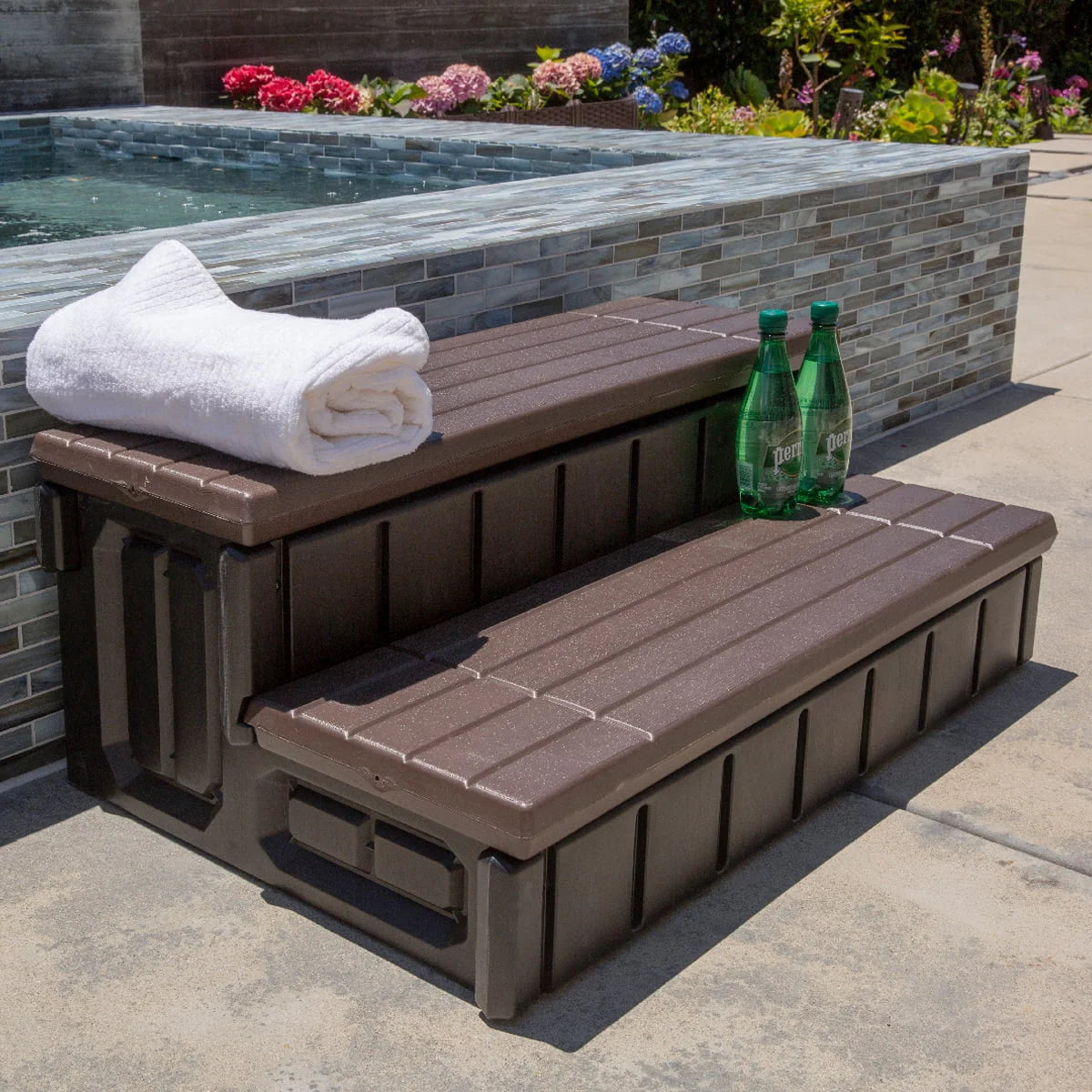 36 Spa Step Hot Tub and Spa 2-Step Storage Compartment J439579